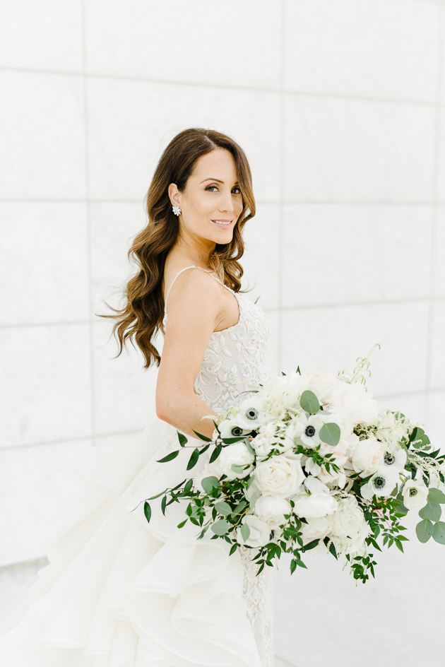 Bridal portraits wedding photography planning tips